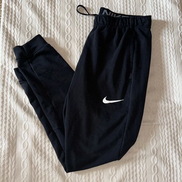 Nike Dri Fit Joggers EUC - Picture 1 of 4